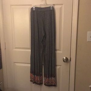 Women’s Flowy Pants